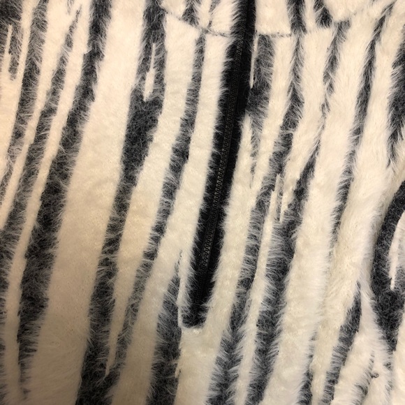 Anthropologie Cindy Eyelash Sweater - Picture 4 of 6